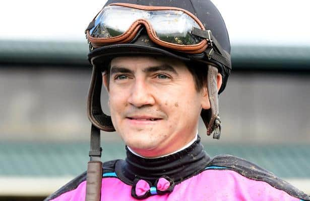 Santa Anita announces 5 jockeys as George Woolf award finalists