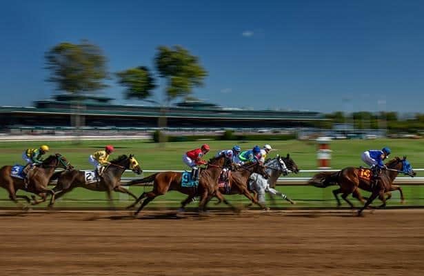 Keeneland posts all-sources-wagering record for fall meet