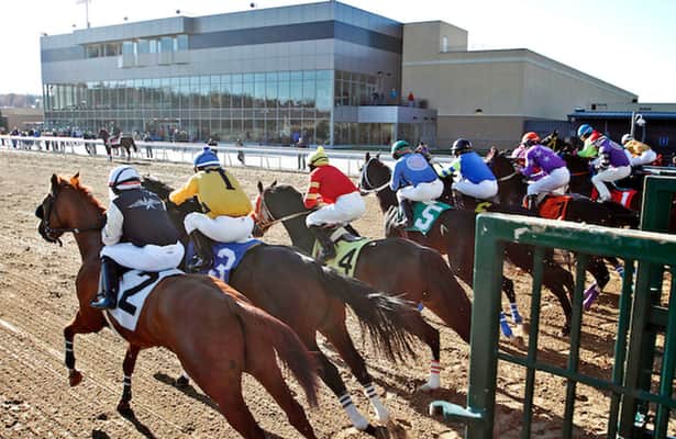 Mahoning Valley cancels Monday racing ahead of winter storm