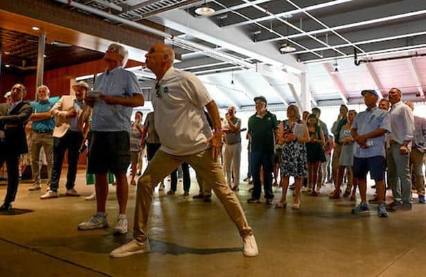 Belmont week handle increases despite CAW limitations