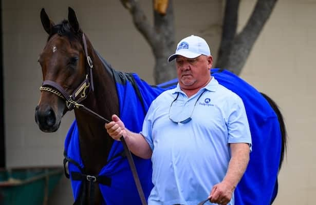 Barn Tour: McPeek updates on stakes runners, 2-year-olds