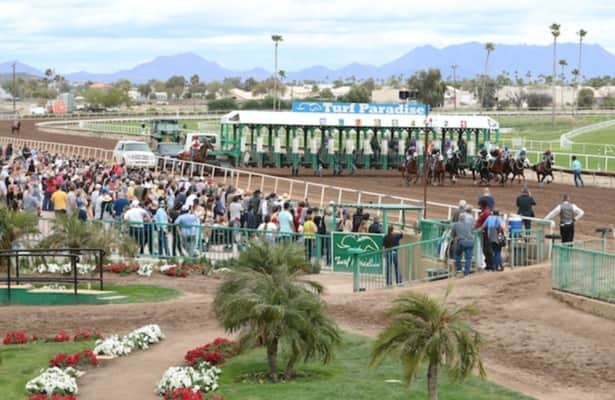 Report: Turf Paradise plans to resume racing next Monday